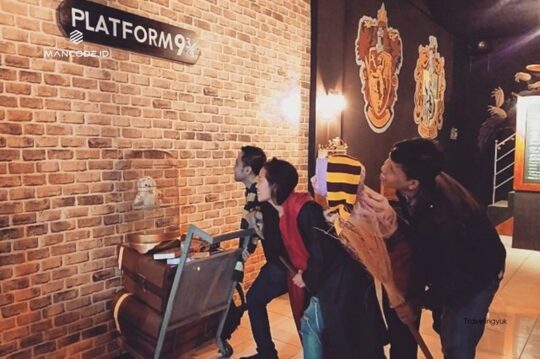 Take A Bite, Café Ala Harry Potter Untuk Nongkrong Kekinian
