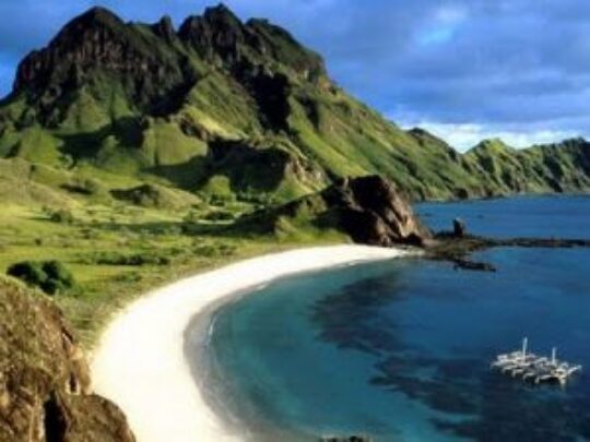 Rekreasi Indonesia – Pulau Komodo Nusa Tenggara Timur