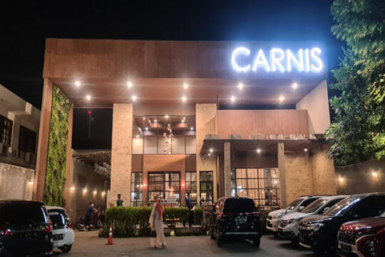 17 Cafe Di Surabaya Timur Terbaru