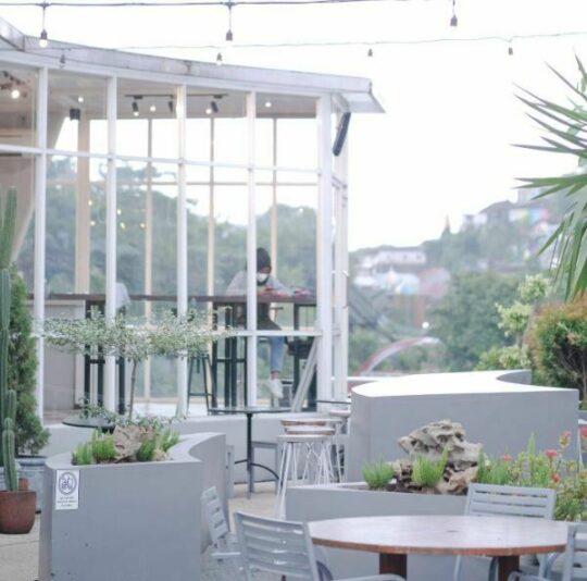 15 Tempat Nongkrong Di Semarang, View Cantik, Murah, Dan 24 Jam