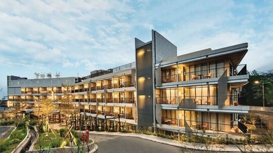 10 Nasehat Hotel Bintang 5 Di Bogor Terbaru