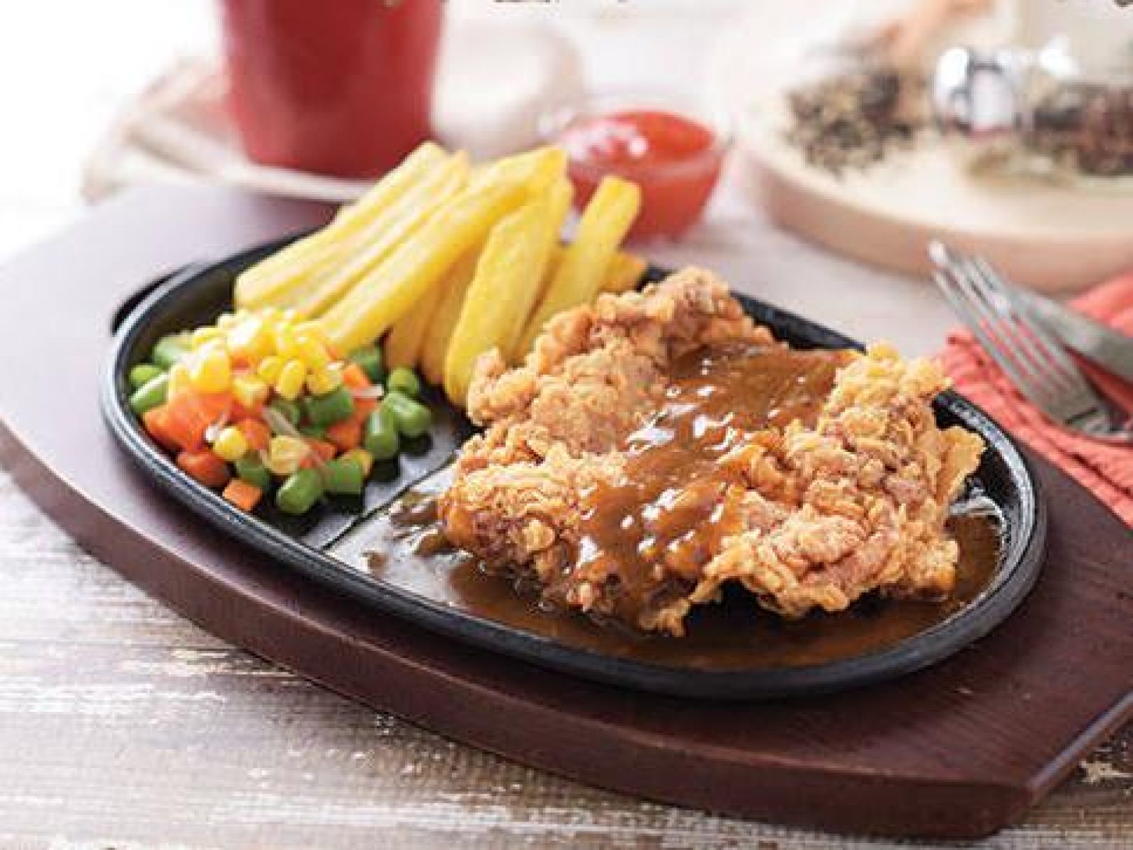 10 Tempat Makan Steak Di Medan, Halal Dan Recommended!