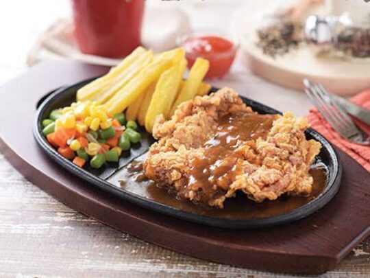 10 Tempat Makan Steak Di Medan, Halal Dan Recommended!
