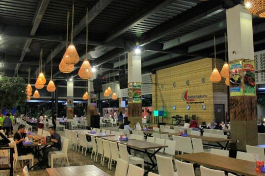 10 Tempat Bukber Di Bekasi Yang Murah Dan Instagramable!