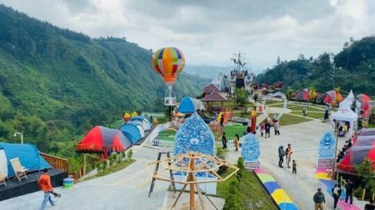 Golden Park Guci, Dari Rainbow Slide Sampai Glamping Manis Di Tegal