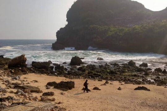 Pantai Sembukan Wonogiri