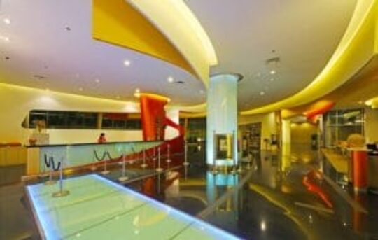 Hotel Bandung – Harris Hotel & Conventions Festival Citylink