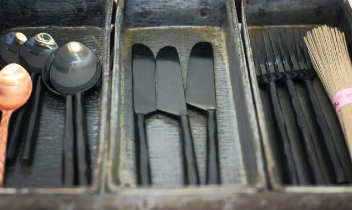 Pengertian Cutlery Lengkap Dengan Jenis-Jenisnya