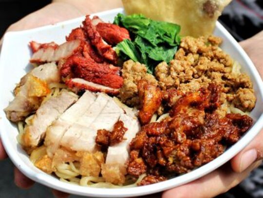 12 Kuliner Kelapa Gading Terbaik Opsi Millenial 2023