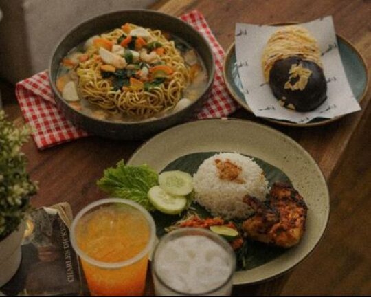 20 Daerah Bukber Di Padang Terbaik Dan Instagramable