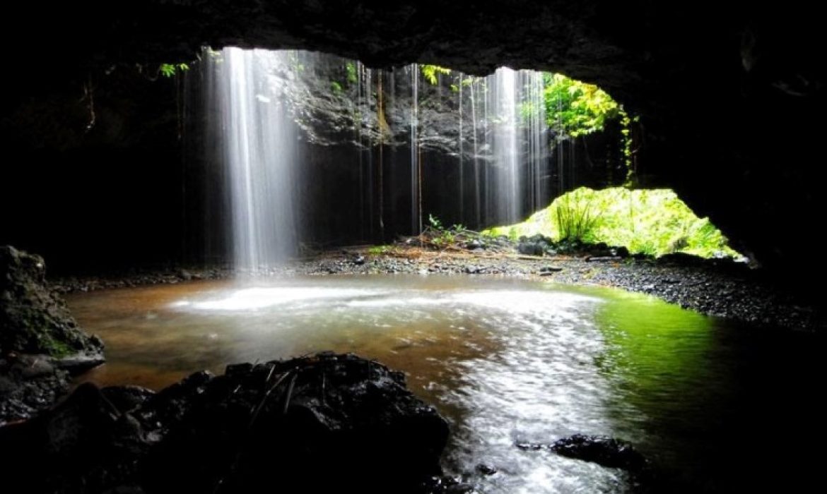 11 Air Terjun Di Lumajang Yang Populer & Terindah