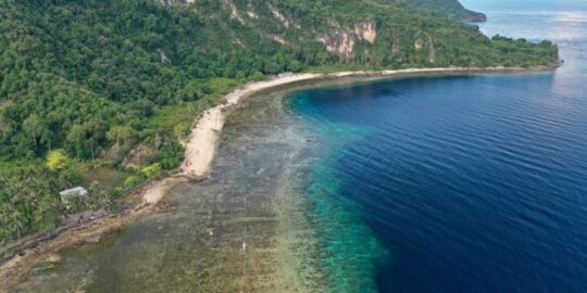 Pantai Biluhu, Daya Tarik Pantai Pasir Putih Eksotis Nan Menarik Di Gorontalo