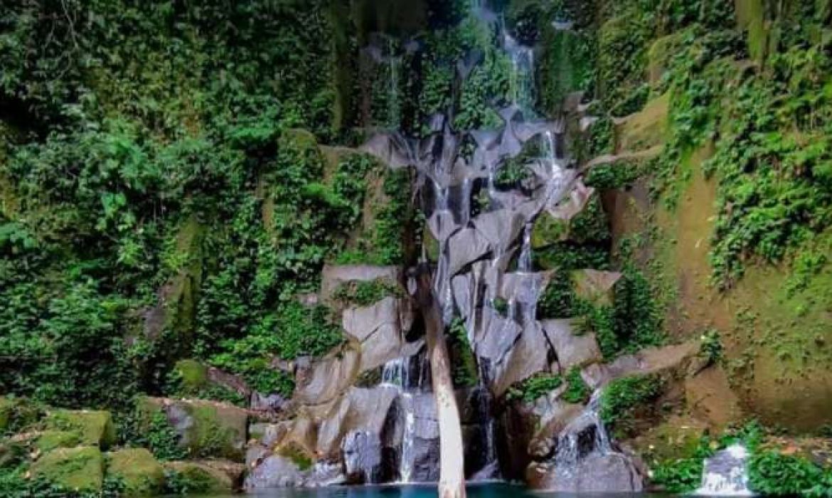 Riam Siluman, Daya Tarik Air Terjun Elok & Telaga Biru Di Langkat