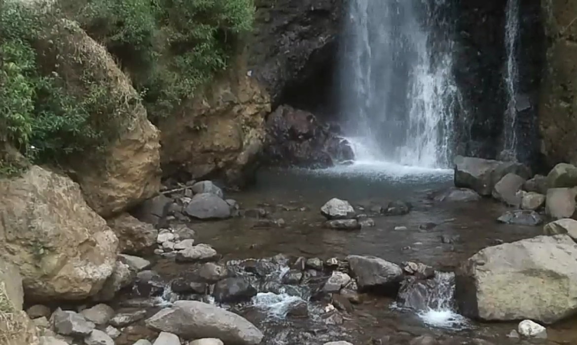 Daya Tarik Curug Cipamingkis, Destinasi Rekreasi Alam Hits Di Bogor