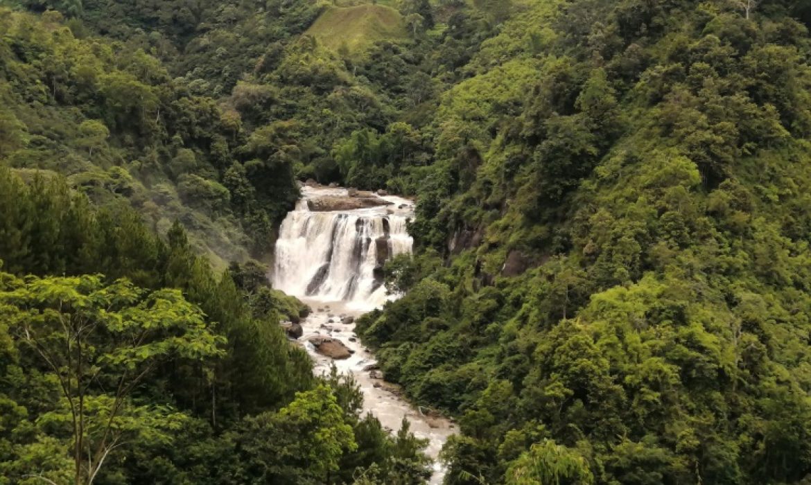 Curug Malela Bandung – Daya Tarik, Acara, Lokasi & Harga Tiket