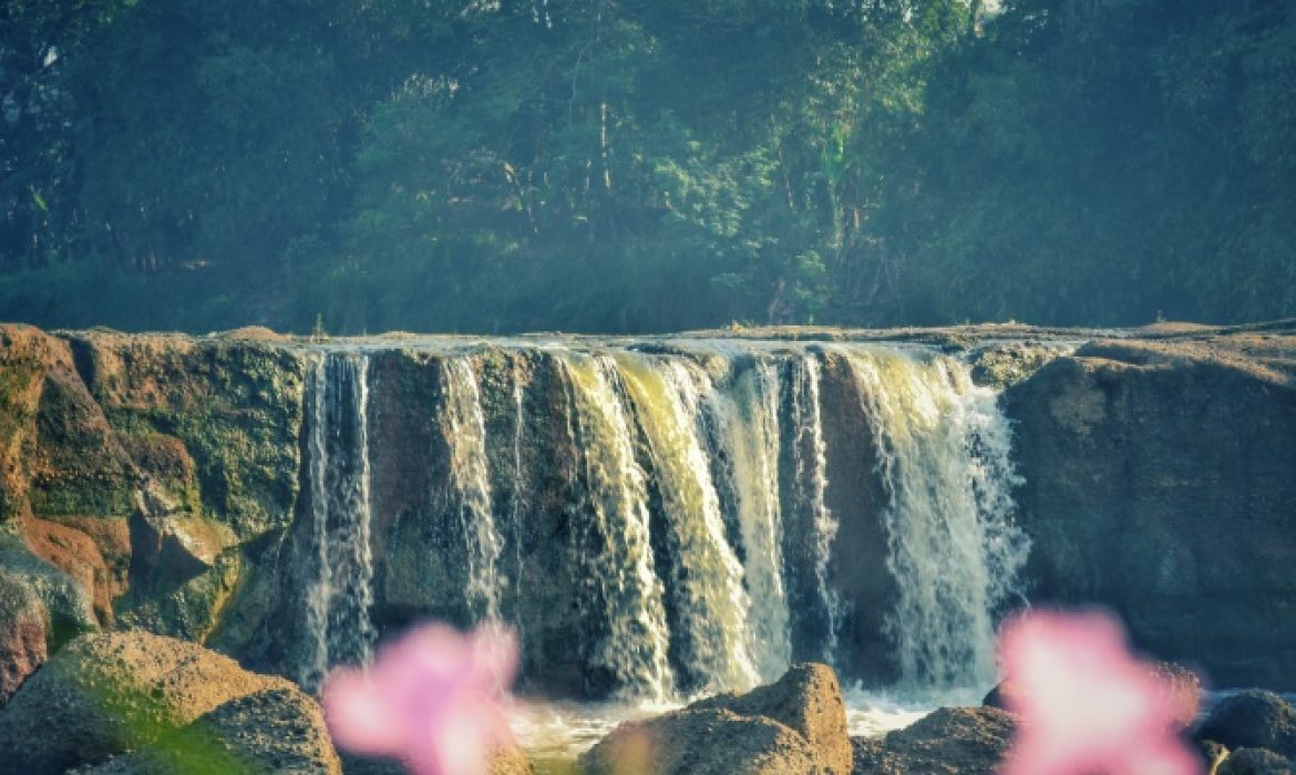 Curug Parigi, Daya Tarik Teladas Niagara Ala Indonesia Di Bekasi