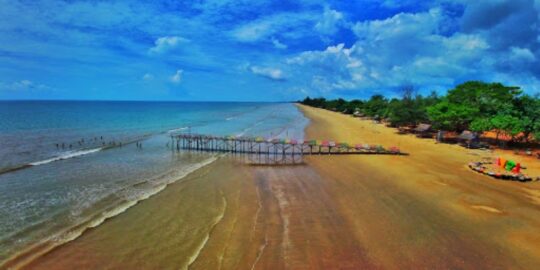 Pantai Asmara Tanah Laut, Destinasi Pantai Romantis Yang Kaya Pesona