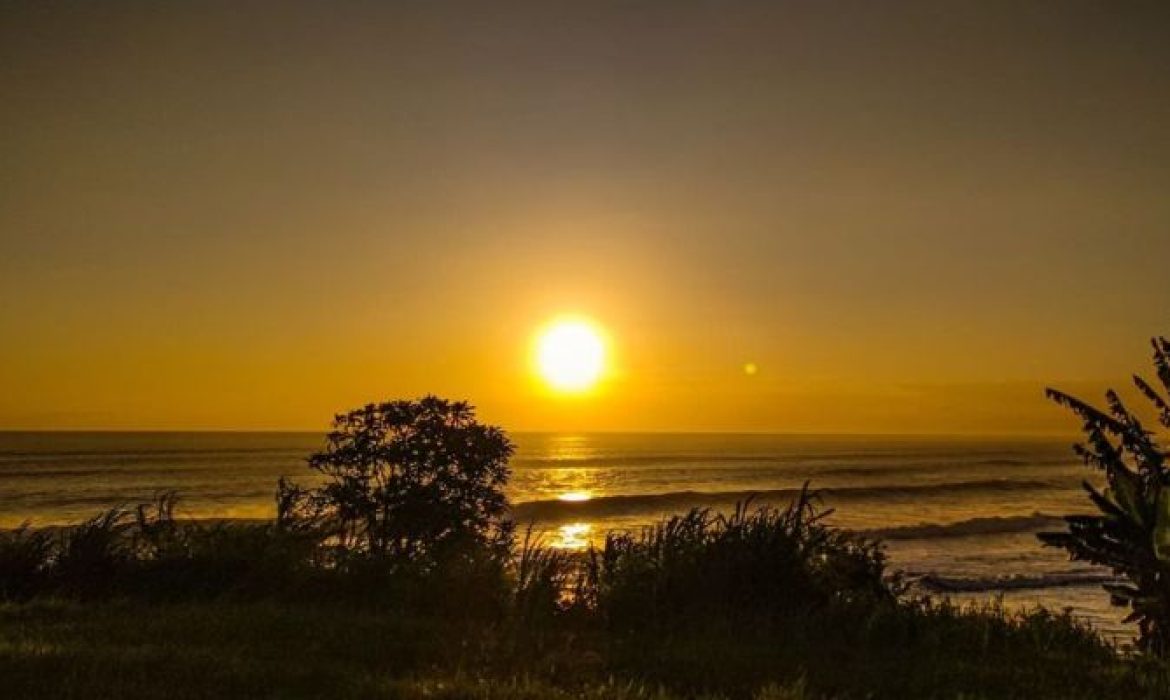 Pantai Kedungu Tabanan, Pantai Unik Perpaduan Teladas Manis Nan Indah