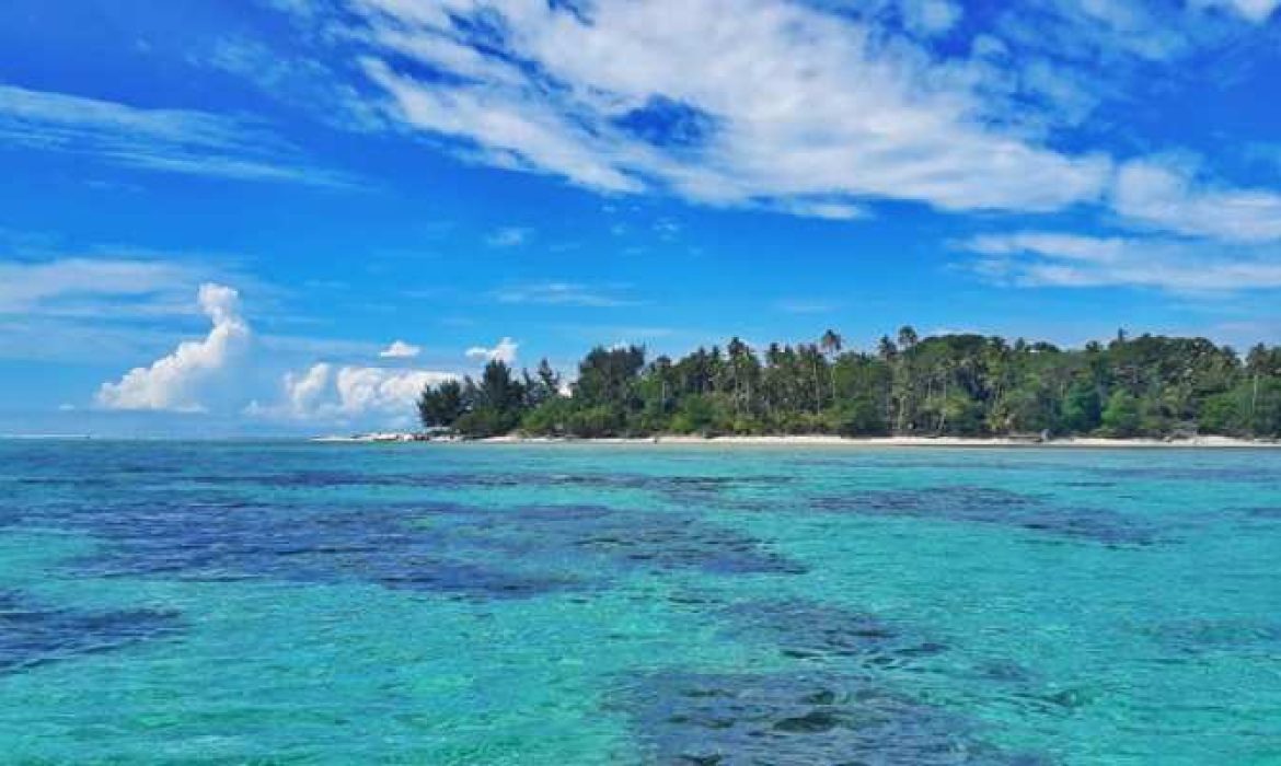 Pulau Dua Tambrauw, Pulau Eksotis Nan Cantik Yang Memanjakan Mata