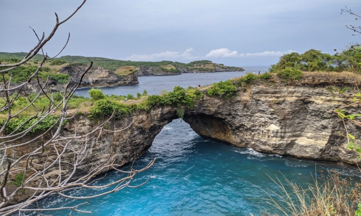 Nusa Penida Bali – Daya Tarik, Kegiatan Piknik, Lokasi & Biaya Rekreasi