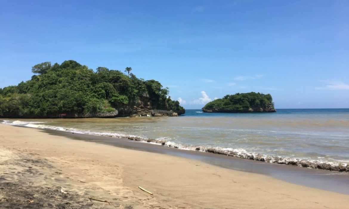 Pantai Bajul Mati Malang – Pesona, Acara Liburan, Lokasi & Harga Tiket