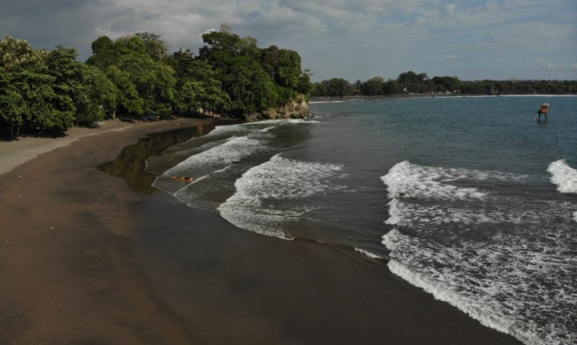 Pantai Batu Karas Pangandaran – Pesona, Acara Liburan, Lokasi & Harga Tiket