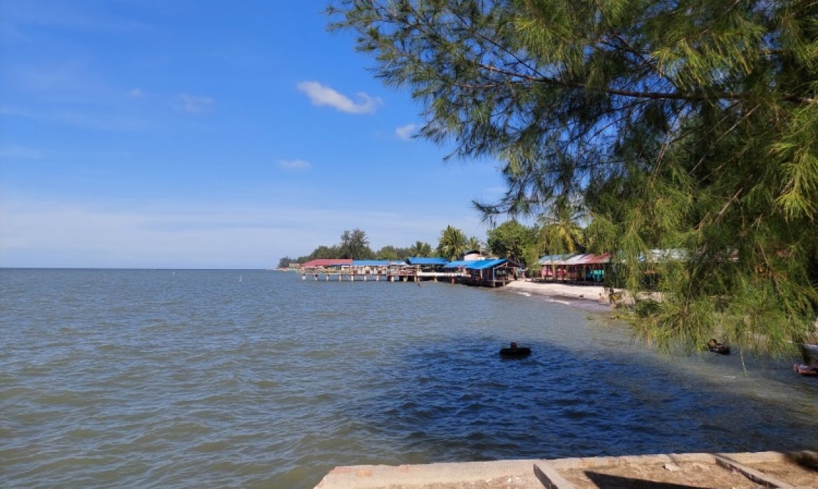 Pantai Cermin Serdang Bedagai – Pesona, Aktivitas Piknik, Lokasi & Harga Tiket