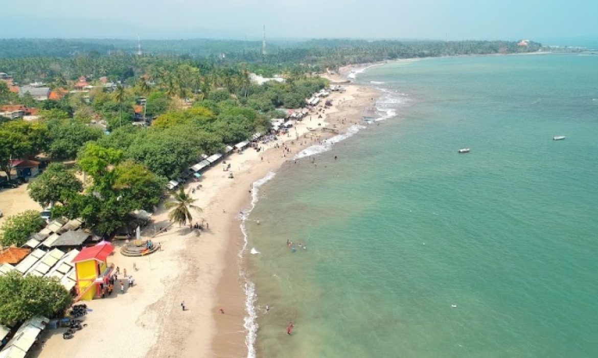 Pantai Florida Anyer, Pantai Indah Dengan Pemandangan Sunset Yang Memesona