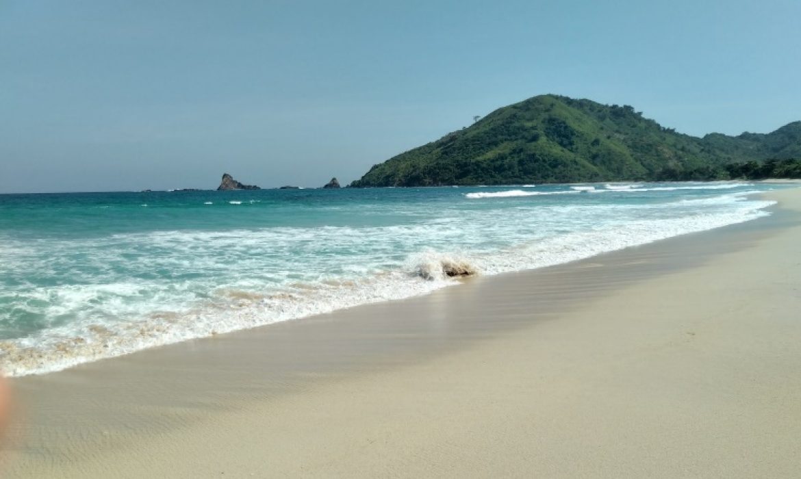 Pantai Mekaki, Tujuan Favorit Para Pecinta Snorkeling Di Lombok Barat