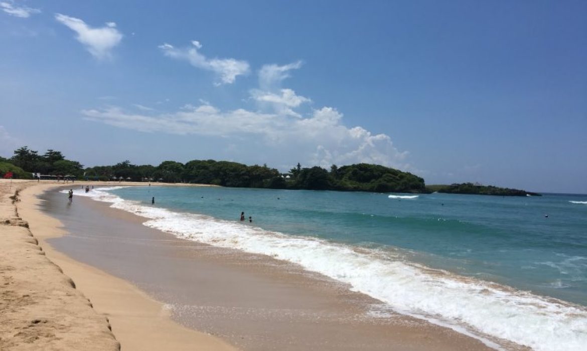 Pantai Nusa Dua, Pantai Pasir Putih Di Daerah Elit Bali