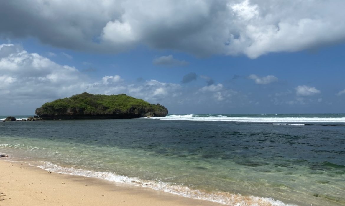 Pantai Sadranan Gunung Kidul, Surganya Para Pecinta Snorkeling