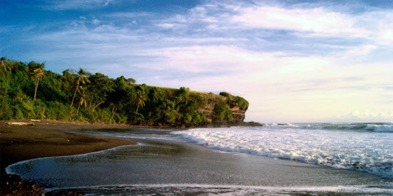Pantai Soka Tabanan, Destinasi Rekreasi Laut Eksotis Yang Sarat Mitos