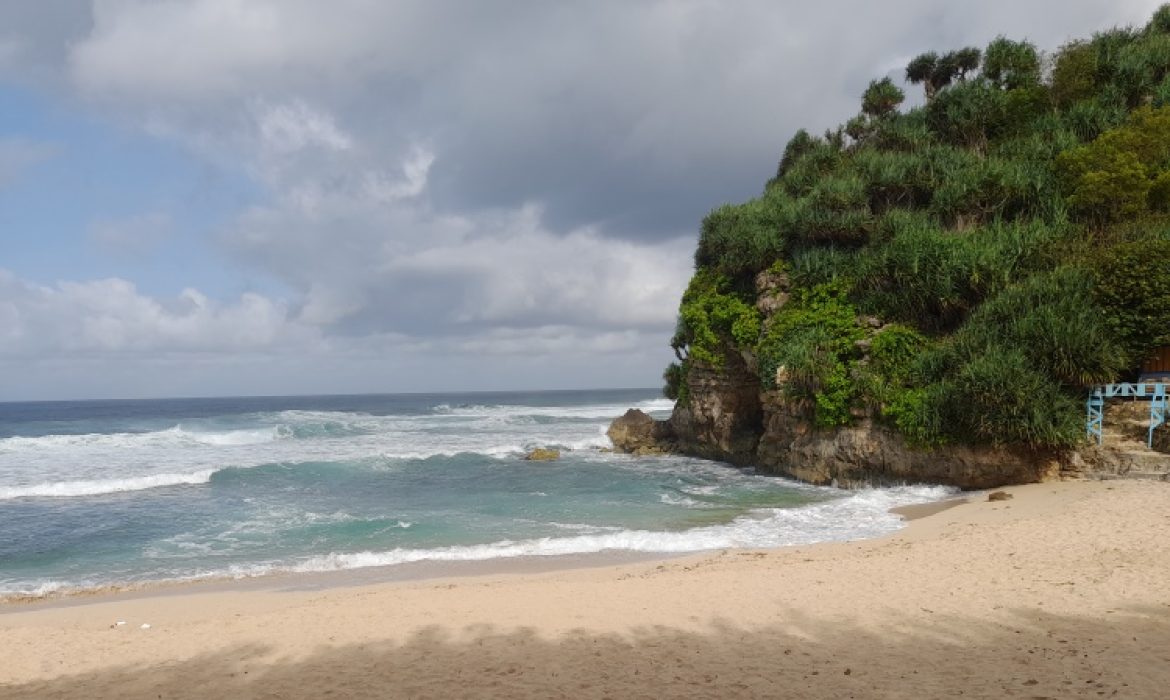 Pantai Kerikil Kodok Gunung Kidul – Daya Tarik, Kegiatan Piknik, Lokasi & Harga Tiket