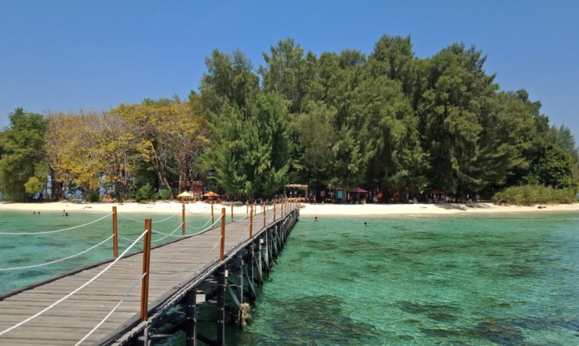 Pulau Panambungan Pangkep, Pesona Pulau Mungil Eksotis Nan Manis