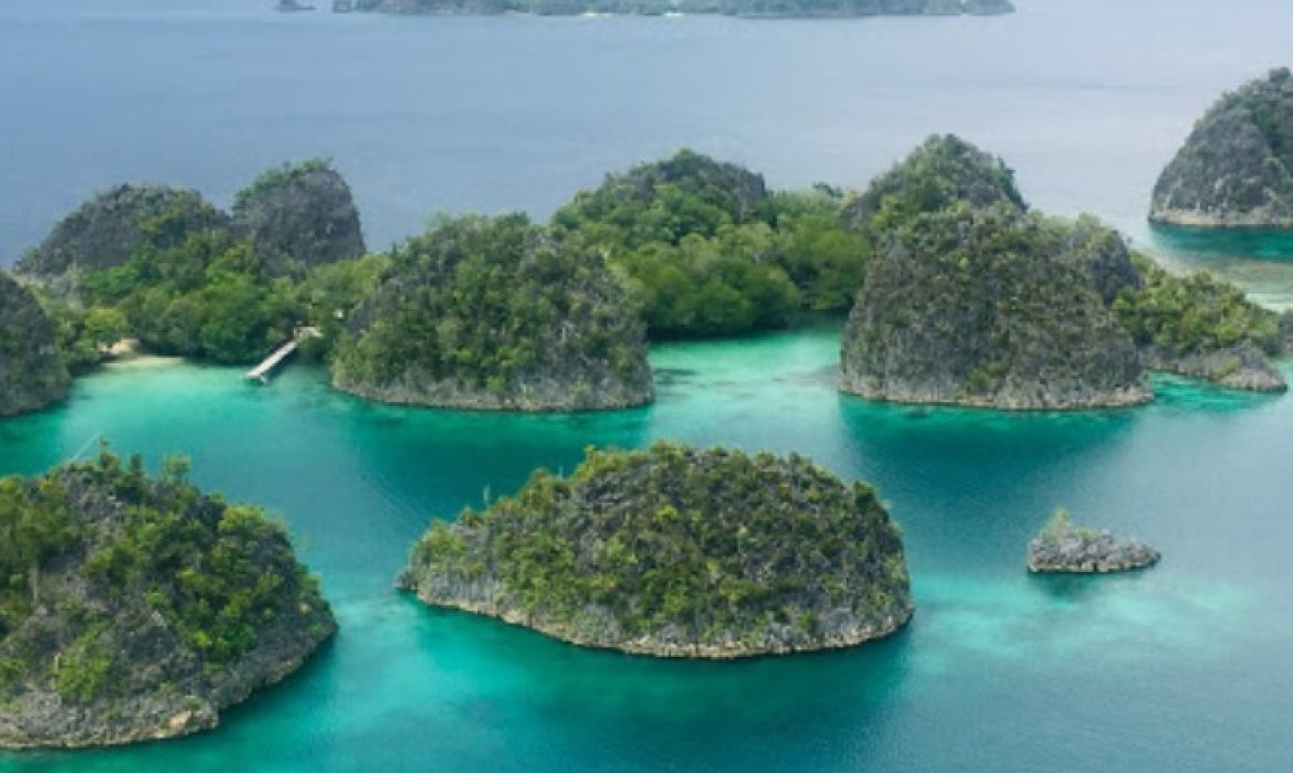 Pulau Waigeo Raja Ampat, Destinasi Wisata Bahari Eksotis Yang Kaya Pesona