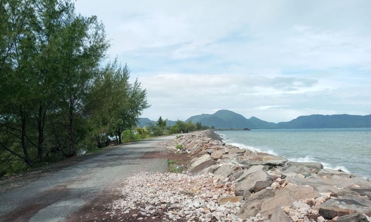 Pantai Ulee Lheue, Pantai Indah Dengan Pemandangan Sunset Yang Memesona Di Aceh