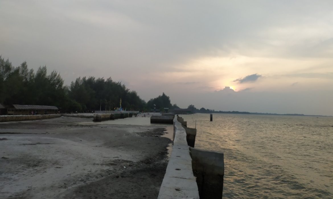 Pantai Bali Lestari Serdang Begadai – Pesona, Acara Piknik, Lokasi & Harga Tiket