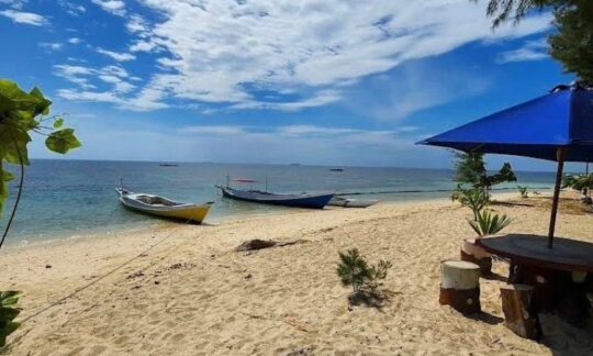 Pulau Sanane, Pulau Manis Dengan Keindahan Terumbu Karang Di Pangkep