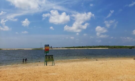 15 Rekreasi Pantai Di Jakarta & Sekitarnya Paling Hits