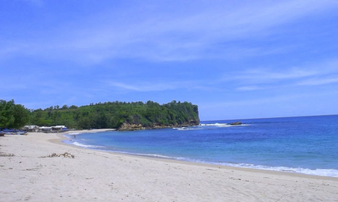 15 Pantai Anggun Di Blitar Yang Paling Hits