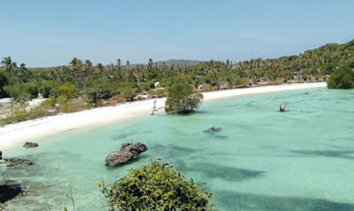 5 Pantai Terindah Di Pulau Rote Yang Menawan Dikunjungi