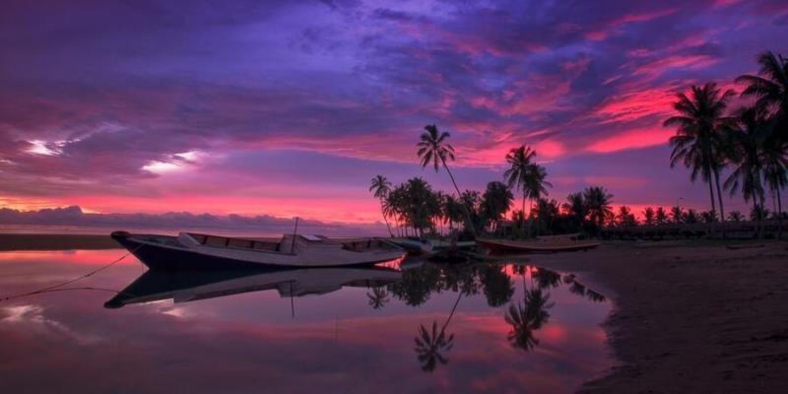 10 Wisata Pantai Di Kalimantan Selatan Yang Wajib Dikunjungi
